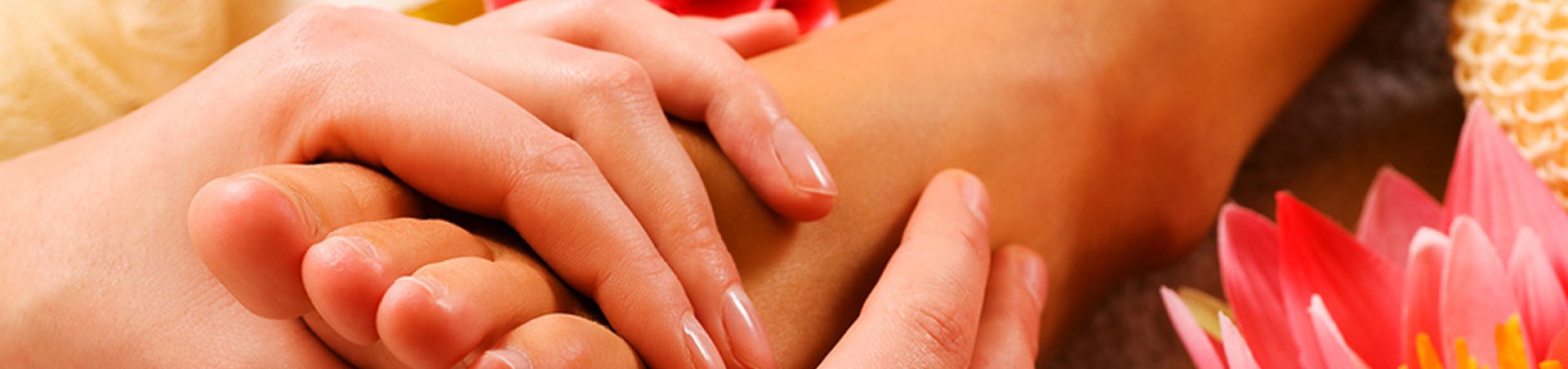 Massage Trio : tête, dos et pieds